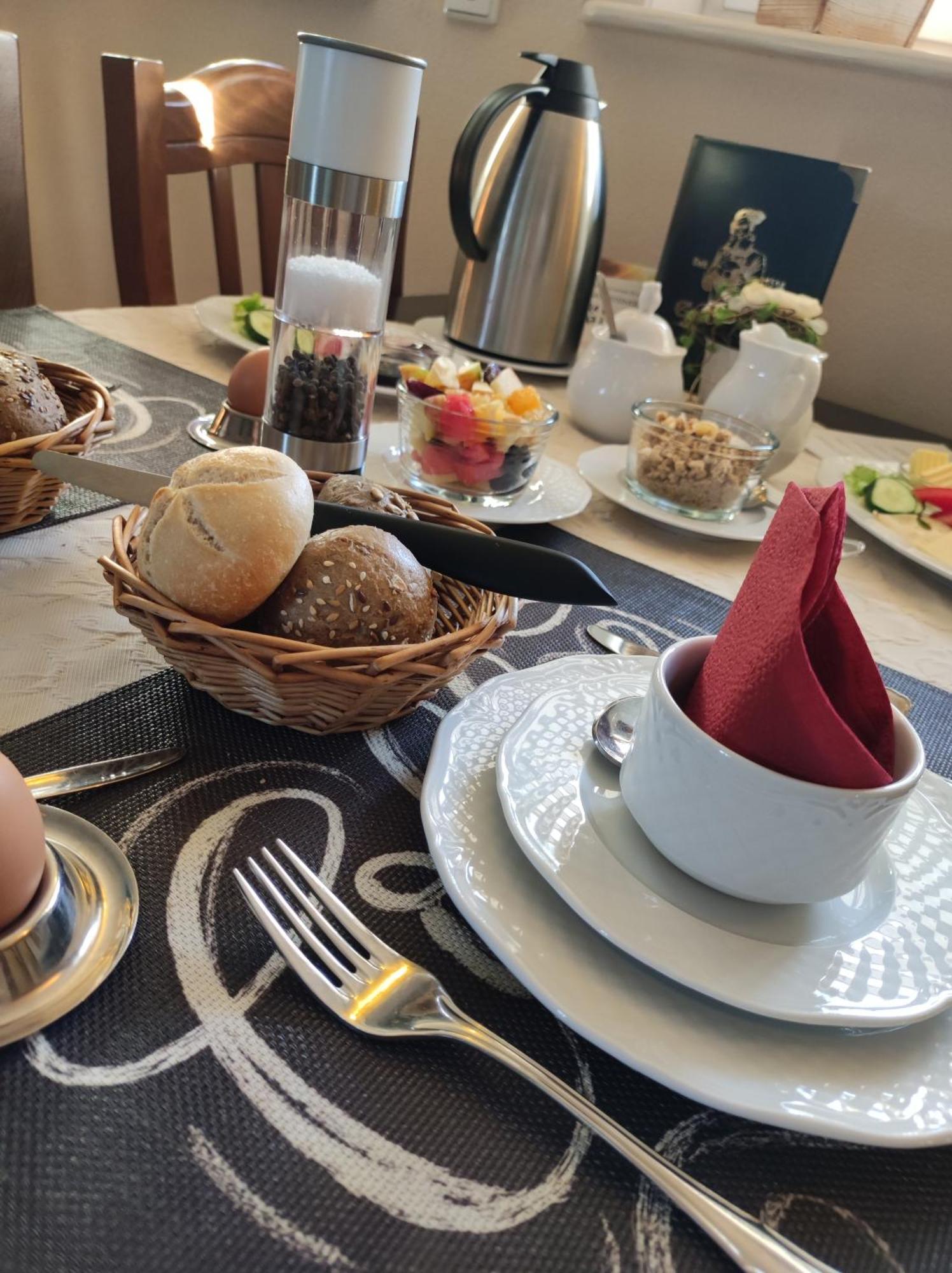 Cafe Im Hof- Bed & Breakfast Streufdorf Kültér fotó
