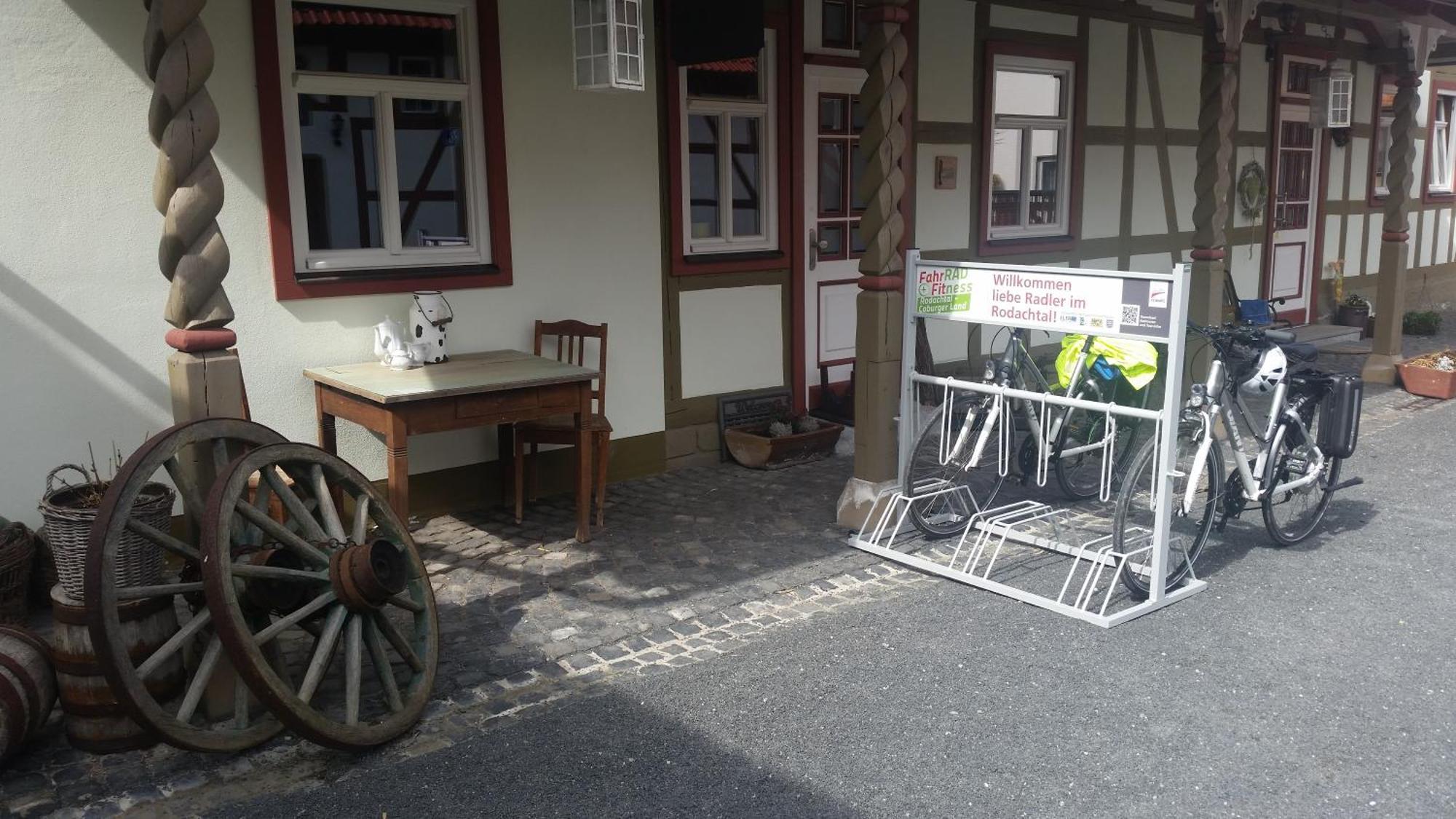 Cafe Im Hof- Bed & Breakfast Streufdorf Kültér fotó