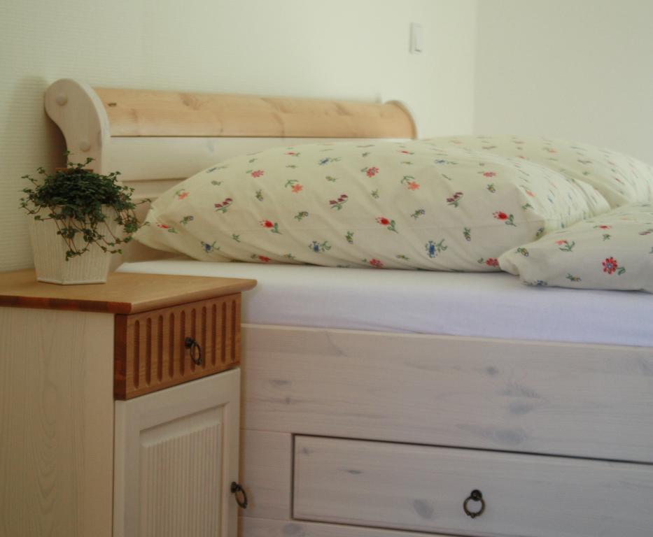 Cafe Im Hof- Bed & Breakfast Streufdorf Kültér fotó