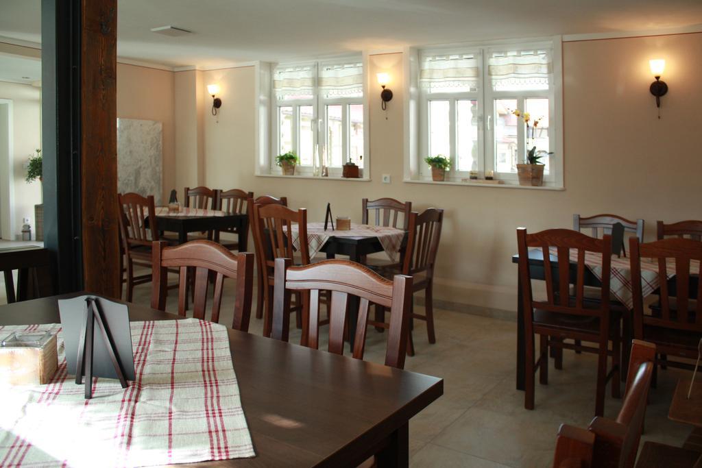 Cafe Im Hof- Bed & Breakfast Streufdorf Kültér fotó