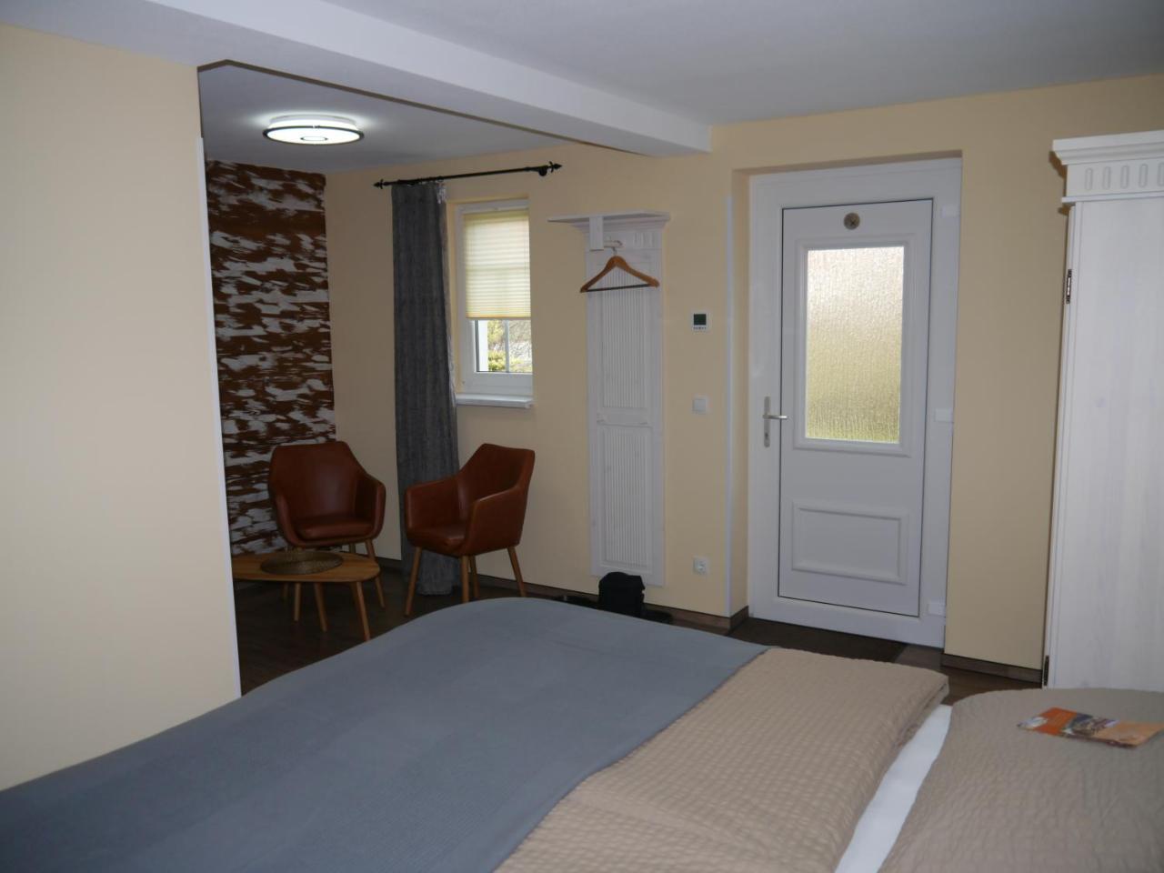 Cafe Im Hof- Bed & Breakfast Streufdorf Kültér fotó
